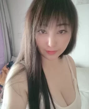 成都熟女,会深喉,爽的一批