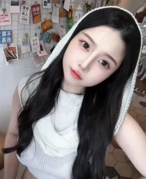 骚气肉感小萌妹