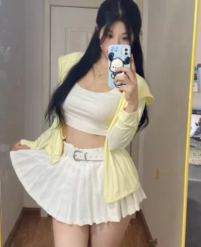 温柔水多白皙嫩妹