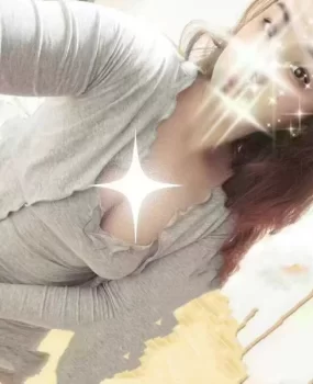 丰满紧致美少妇