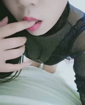 黄岛大胸妹子