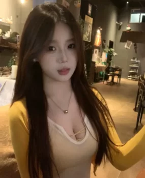 新茶小妹刚下水