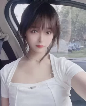 朝阳大学生 丝袜制服各种花样 值得体验