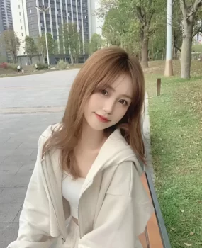 贵阳刚结婚两地分居的少妇欲望强刚下海兼职