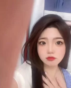 可以抱着操的小萝莉