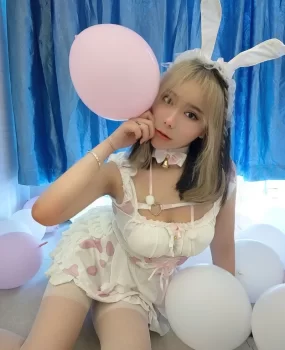 服务超绝的妹子