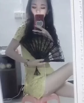 可以抱着干的小姐姐