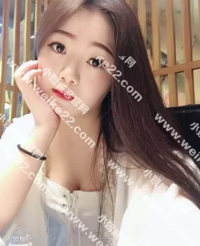 学府凯德广场小雪，胸大屁股大