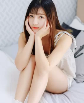 抱着常州学生妹在身上疯狂输出