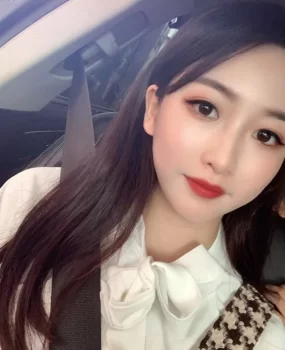 娇滴滴的小妹，活儿也挺不错！