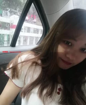 jk学妹 上粉下粉 奶头很嫩 逼逼较紧