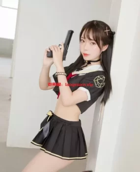 保定放假兼职，学生妹一摸就出水的小骚逼